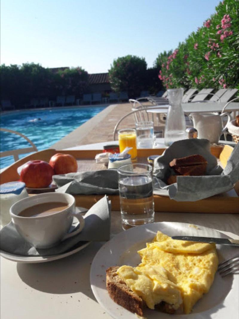 Hotel La Figuiere Раматей Экстерьер фото